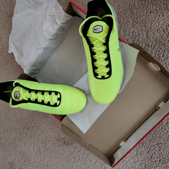 Air Max Plus PRM - Picture 3 of 5